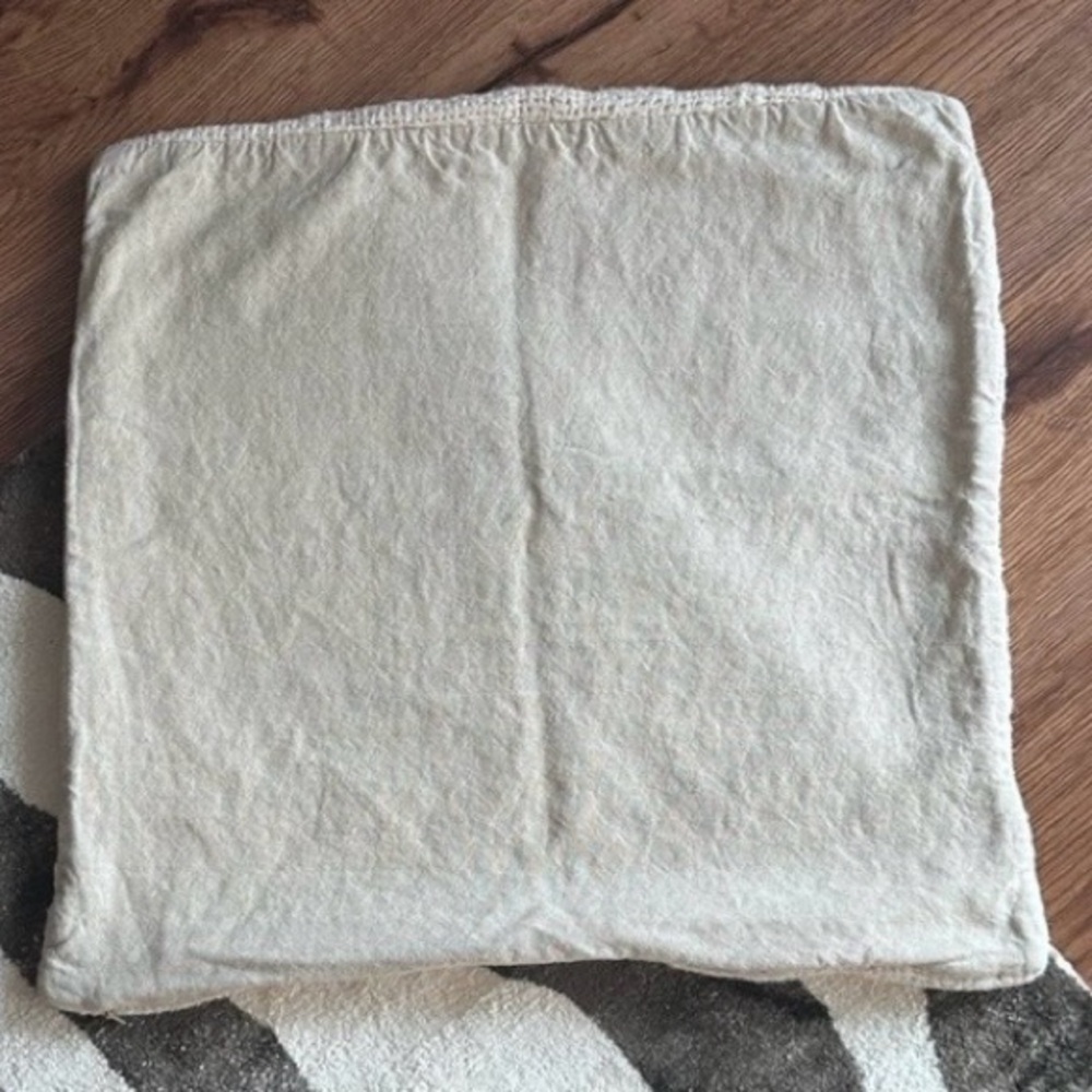 Pottery Barn throw pillow covers x2, 18” & 20” squares (covers only, no inserts) - Picture 3 of 7